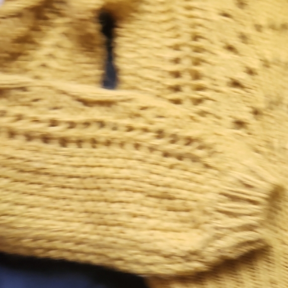 Moon & Madison Cropped Mustard Knit Sweater - Picture 4 of 7